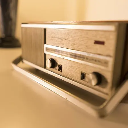 Trastevere Corner Eight بيت ضيافة