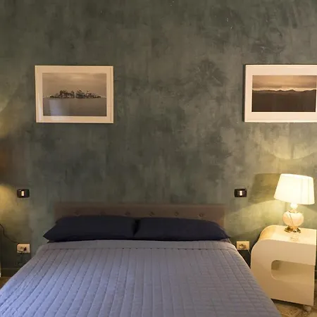 Trastevere Corner Eight 3*