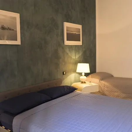 Trastevere Corner Eight Gasthof 3*