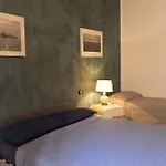 Trastevere Corner Eight Гостевой дом 3*