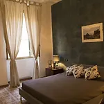 Гостевой дом Trastevere Corner Eight Рим